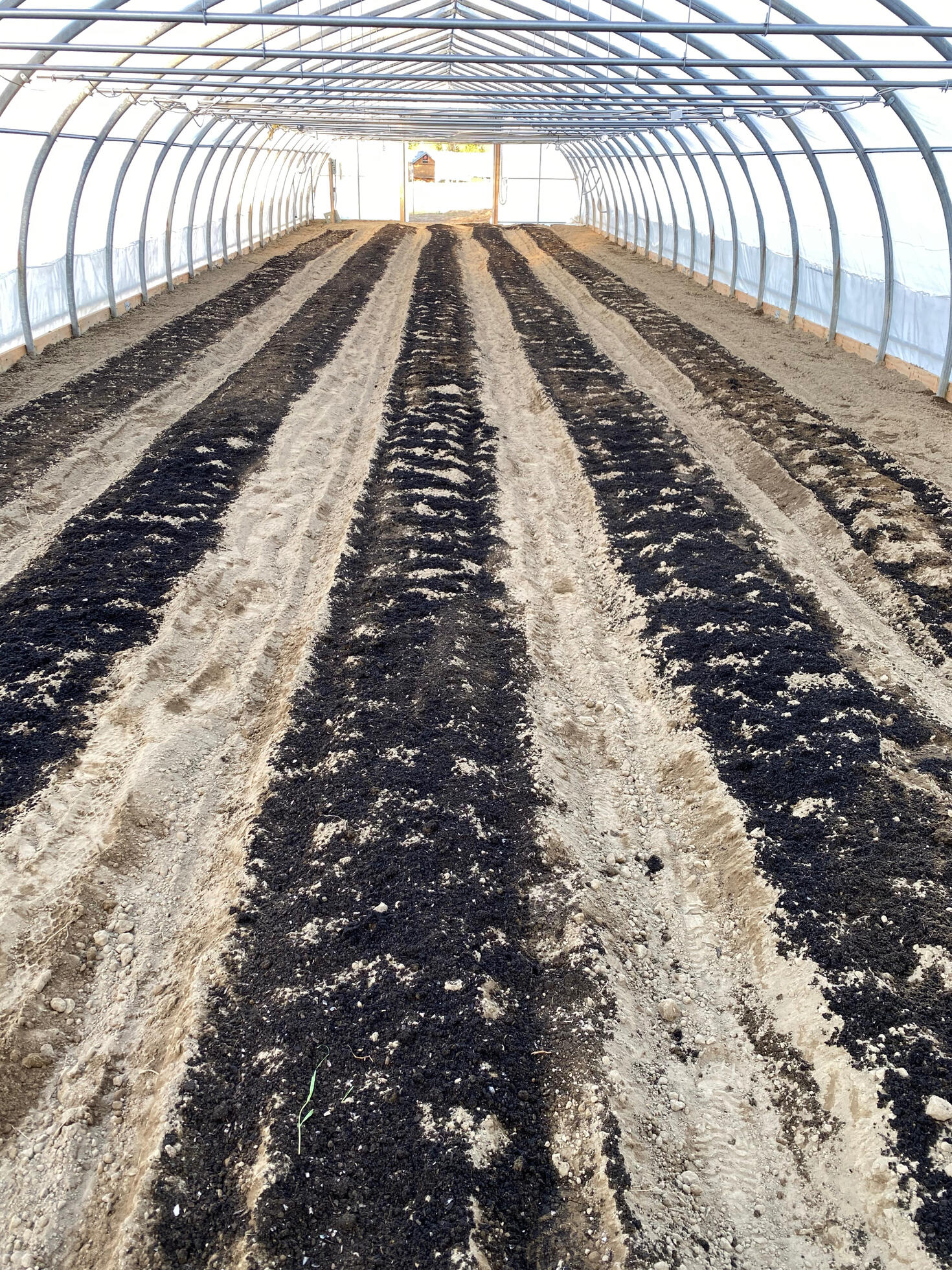 Amendements des sols Sainte-Dorothée, Laval La Nature, Maraîcher Naturel